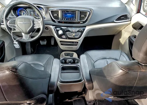 2020 Chrysler Pacifica Touring L z USA, uszkodzony, nr VIN 2C4RC1BG4LR215616